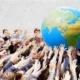 Dampak Perubahan Sosial yang Signifikan Terhadap Struktur dan Peran Keluarga dalam Masyarakat Modern Indonesia Saat Ini