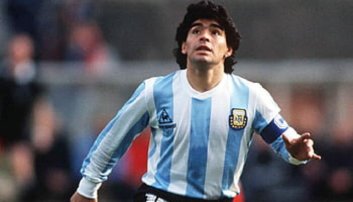 Mengapa Dunia Tak Akan Lupa Diego Maradona? Simak Fakta Mengejutkan Ini!