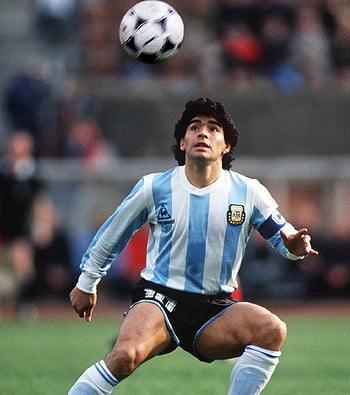 Mengapa Dunia Tak Akan Lupa Diego Maradona? Simak Fakta Mengejutkan Ini!
