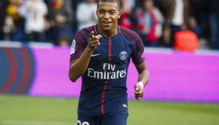 Mengapa Kylian Mbappé Disebut Penerus Ronaldo dan Messi?